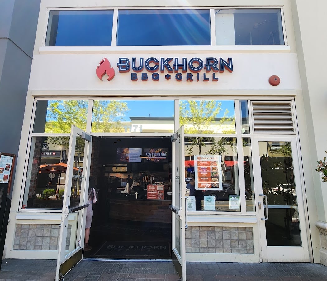 Buckhorn BBQ +GRILL 2