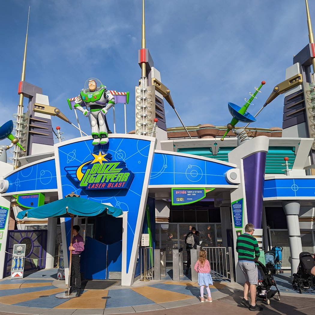 Buzz Lightyear Laser Blast 3
