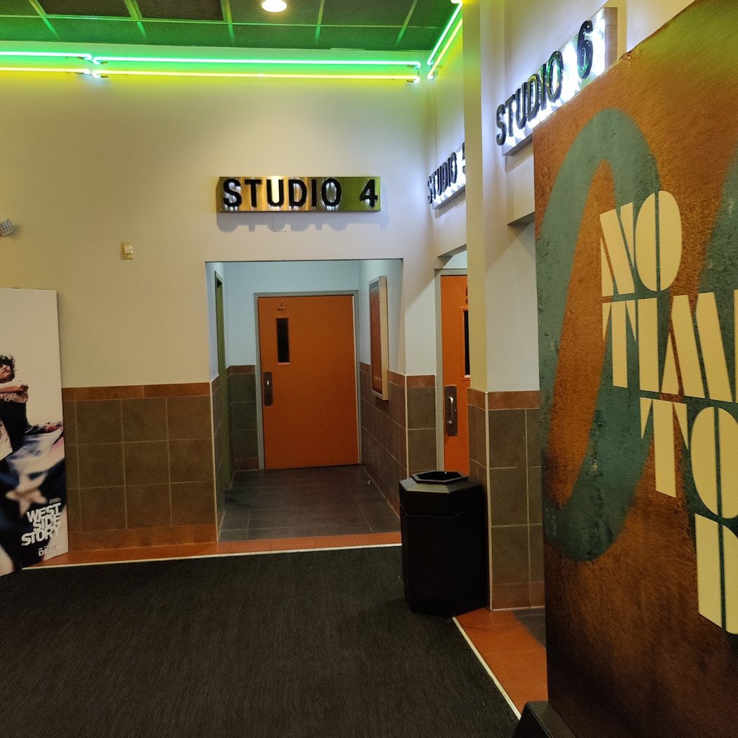 Atrium Stadium Cinemas 3