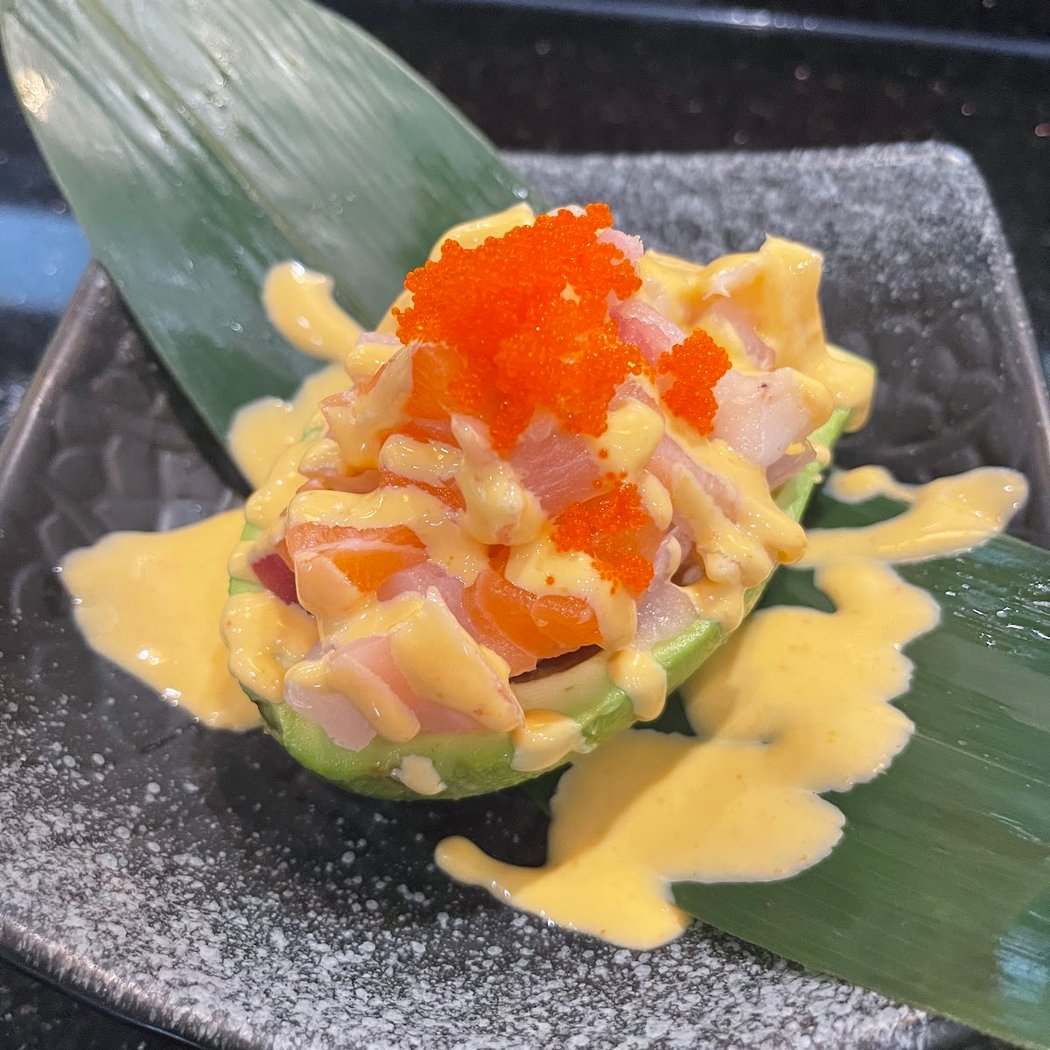 Akari Sushi 2 3