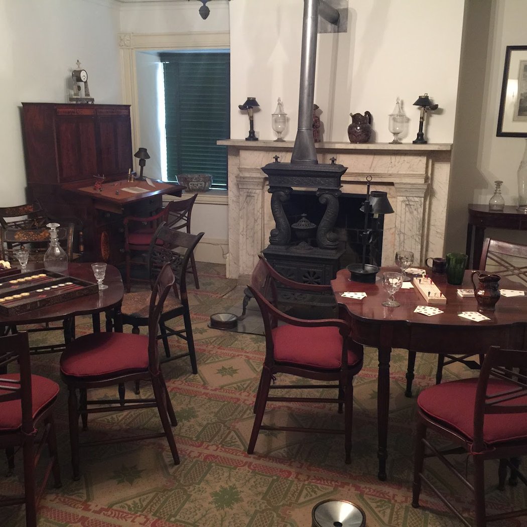 A Current of Change: The Erie Canal and the Mount Vernon Hotel 1