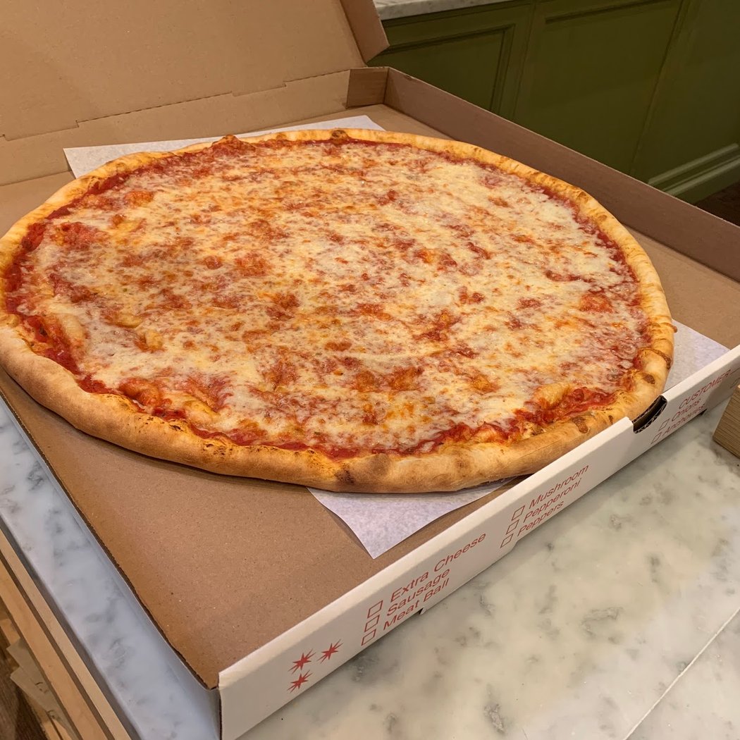 Carlo's Pizza 3