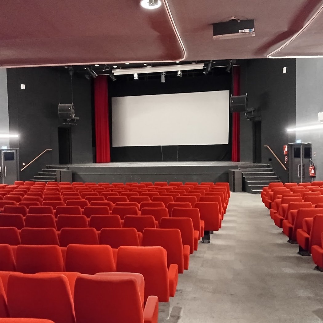 Espace Paul Eluard 3