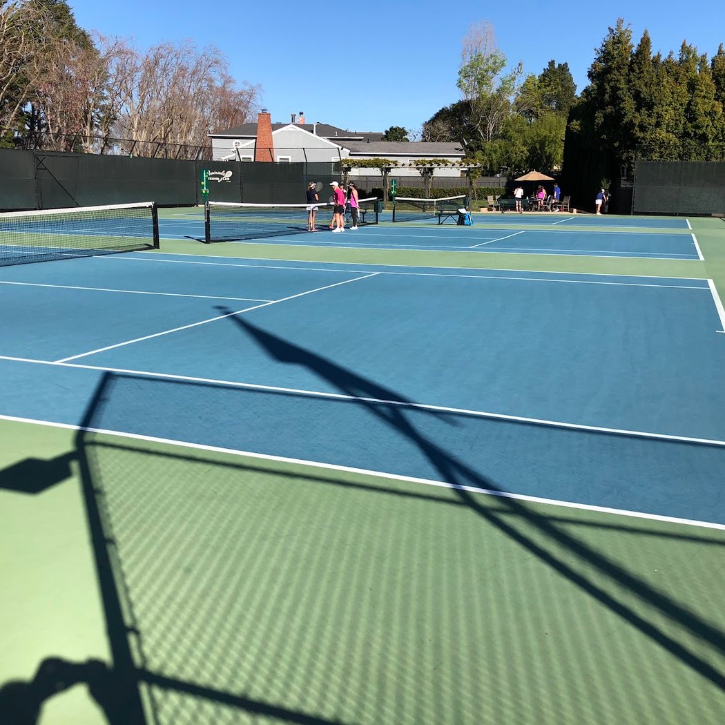 Peninsula Tennis Club 2
