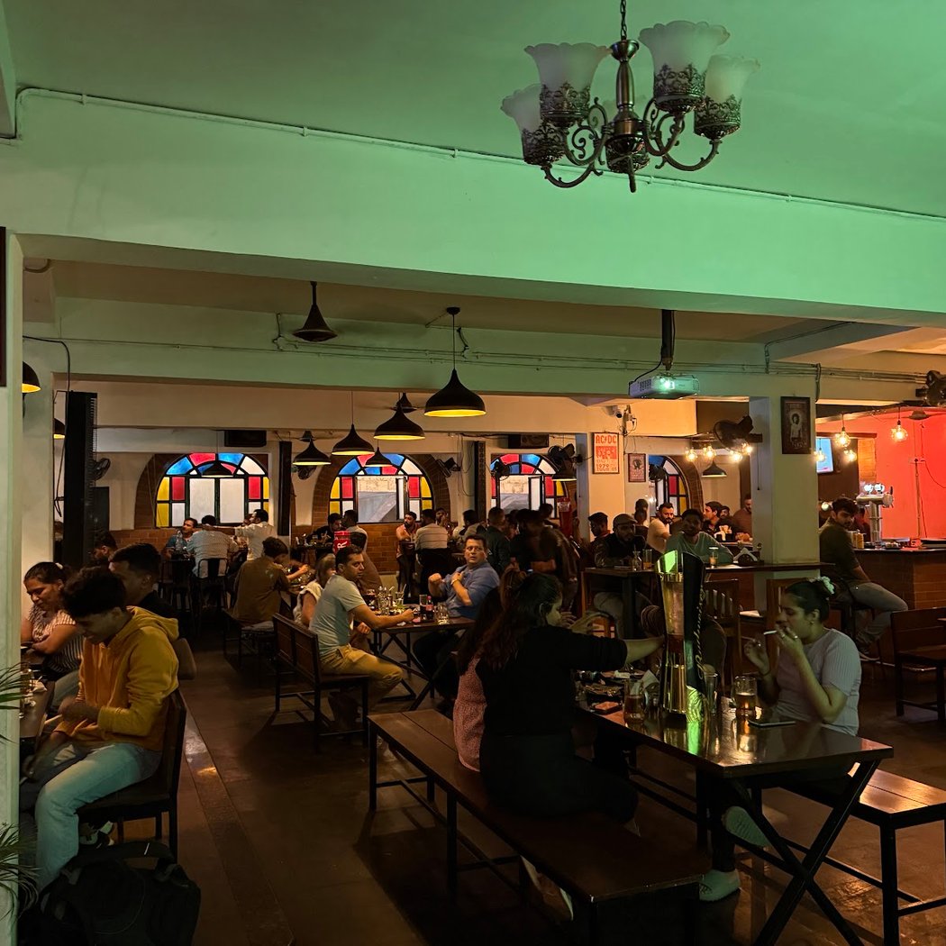 Dolphins Bar and Kitchen JP Nagar 3