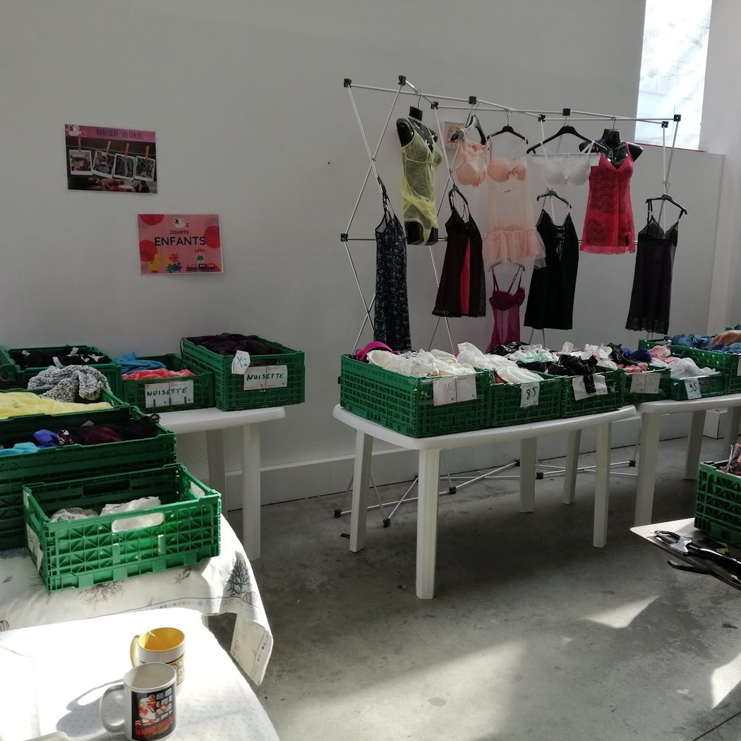 Boutique solidaire Secours populaire 3