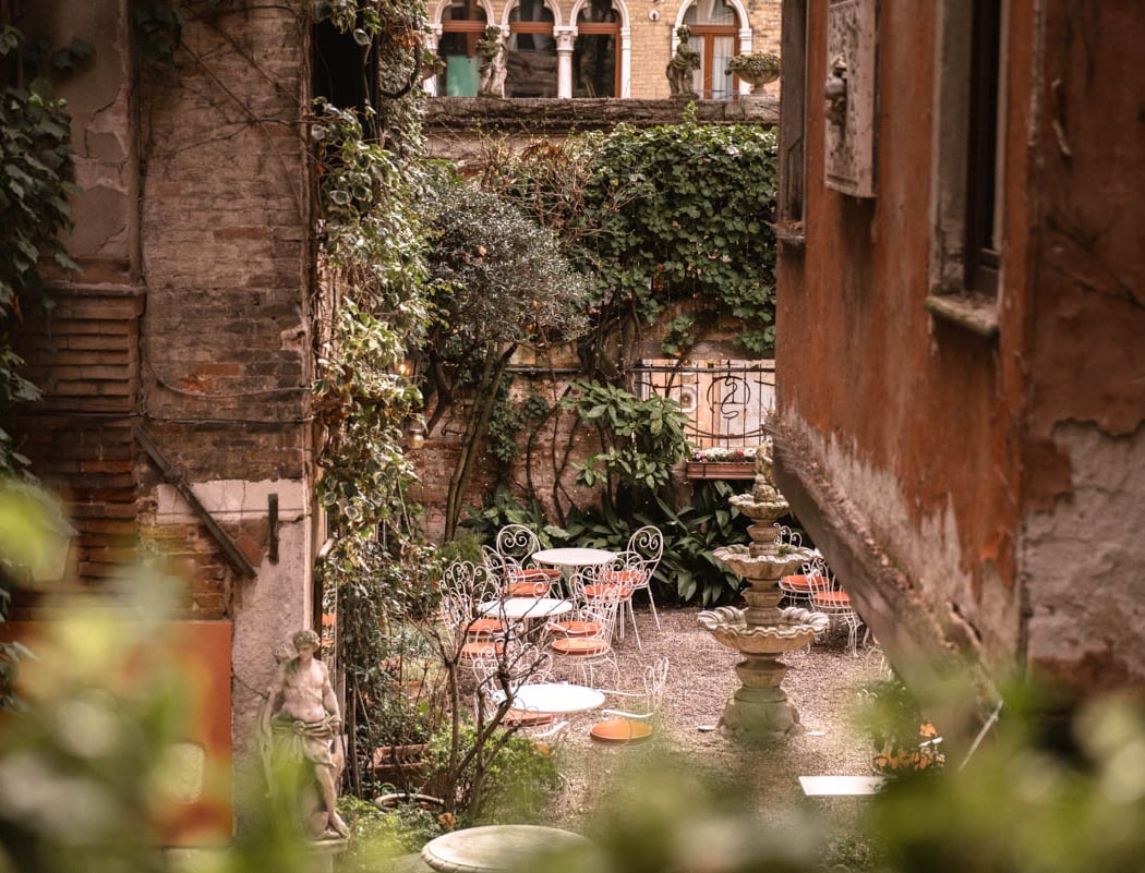 Hotel Flora 2