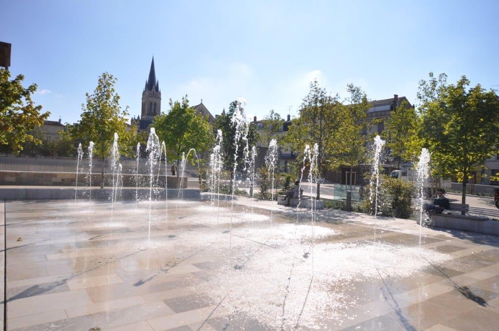 Place de la Brèche 3