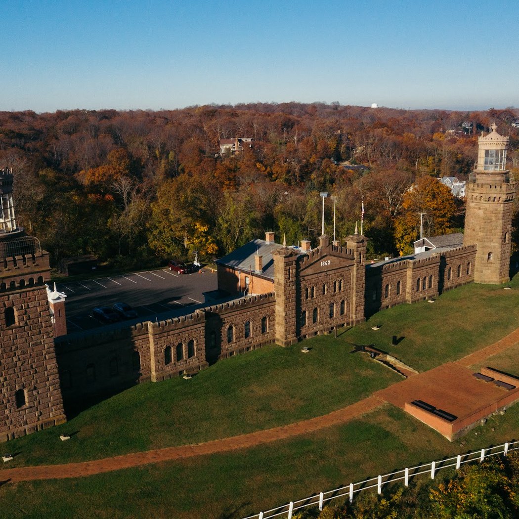 Twin Lights State Historic Site 1