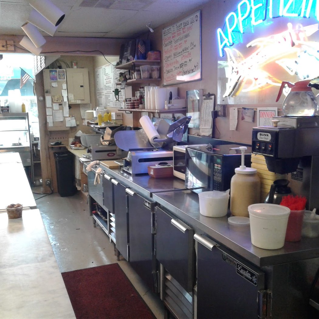 Tenafly Kosher Deli & Caterers 2