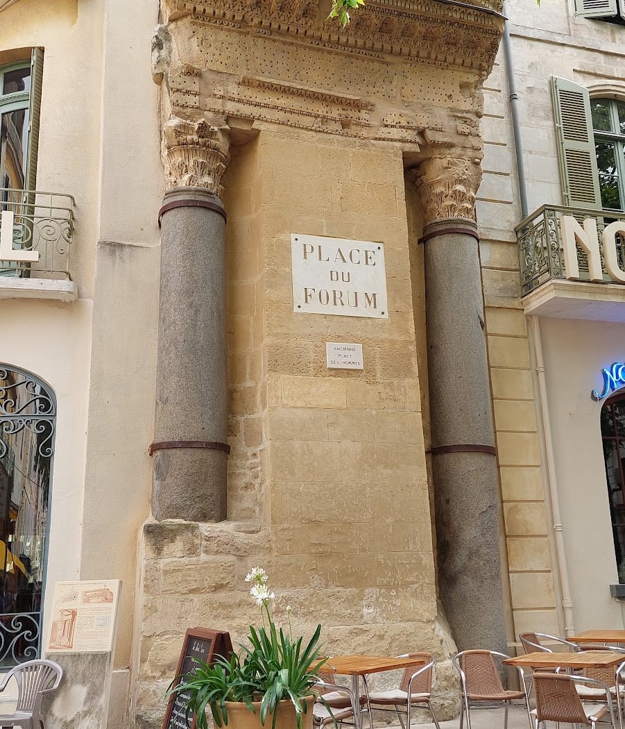 Place du Forum 4