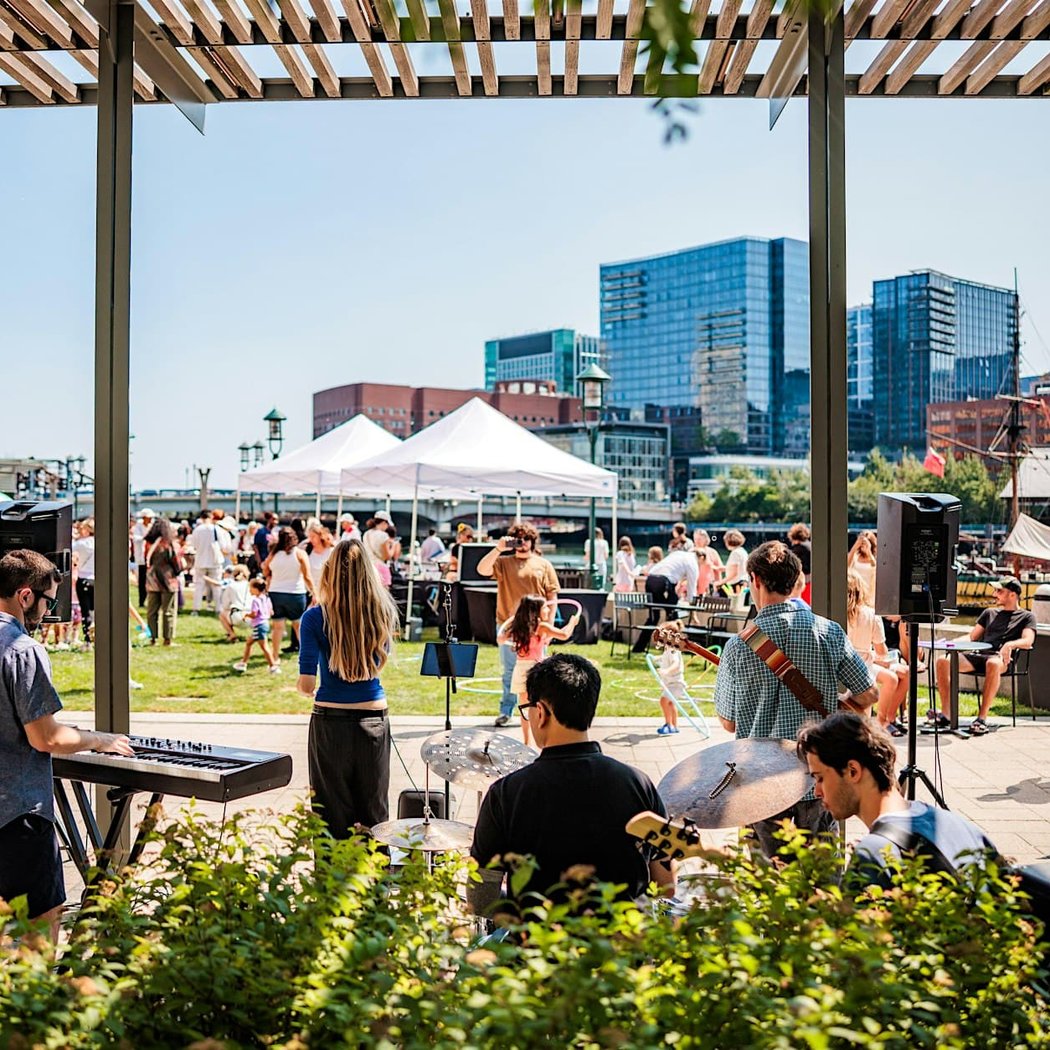 Atlantic Wharf’s Summer Bash 1