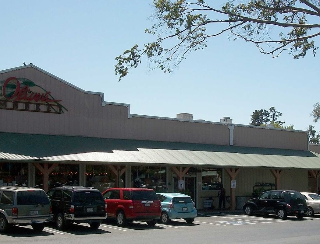 Oliver's Market - Cotati 2