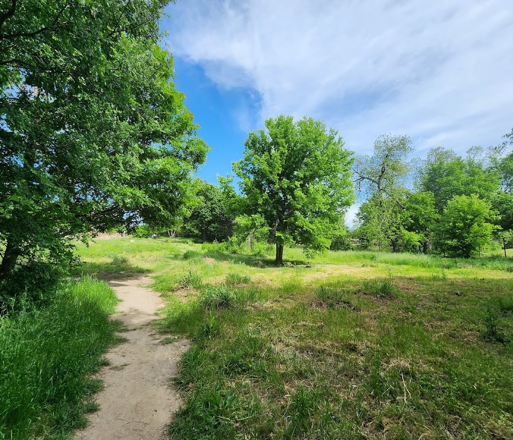 Twelve Hills Nature Center 3