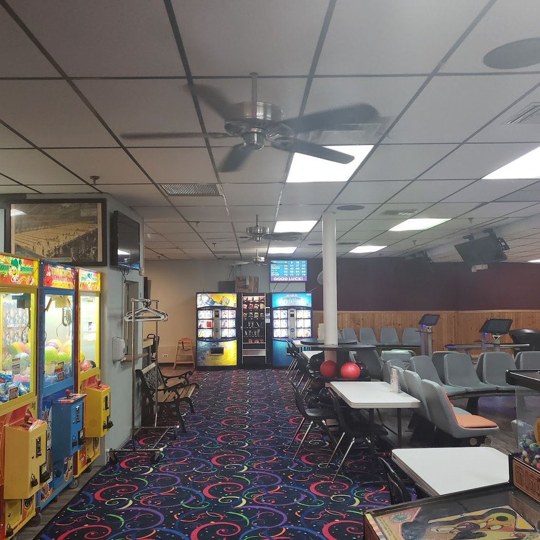 San-Dee Lanes of Malverne 3