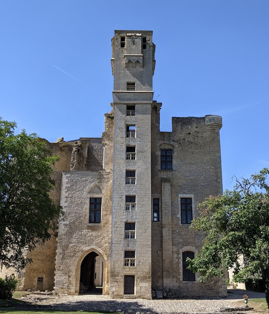 Château de Sagonne 3