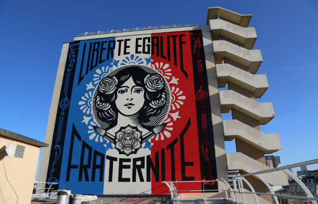 Fresque "Liberté, Égalité, Fraternité" de Shepard Fairey (Obey) 1