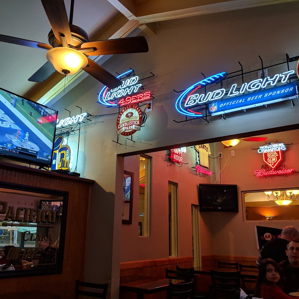 Pavilion Bar & Grill 2