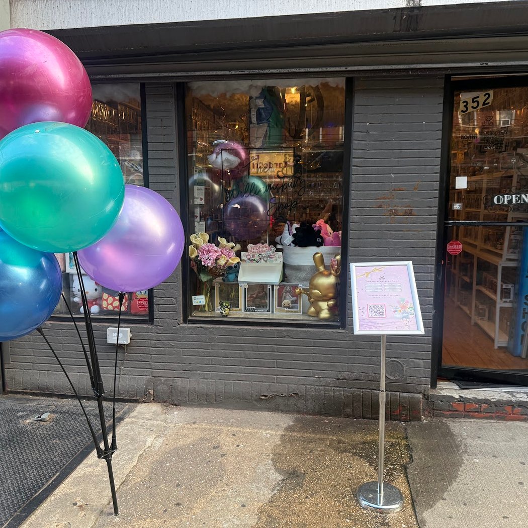 The Williamsburg Shop 2