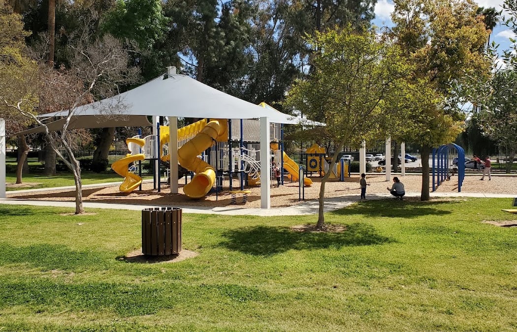 Sylvan Park 3