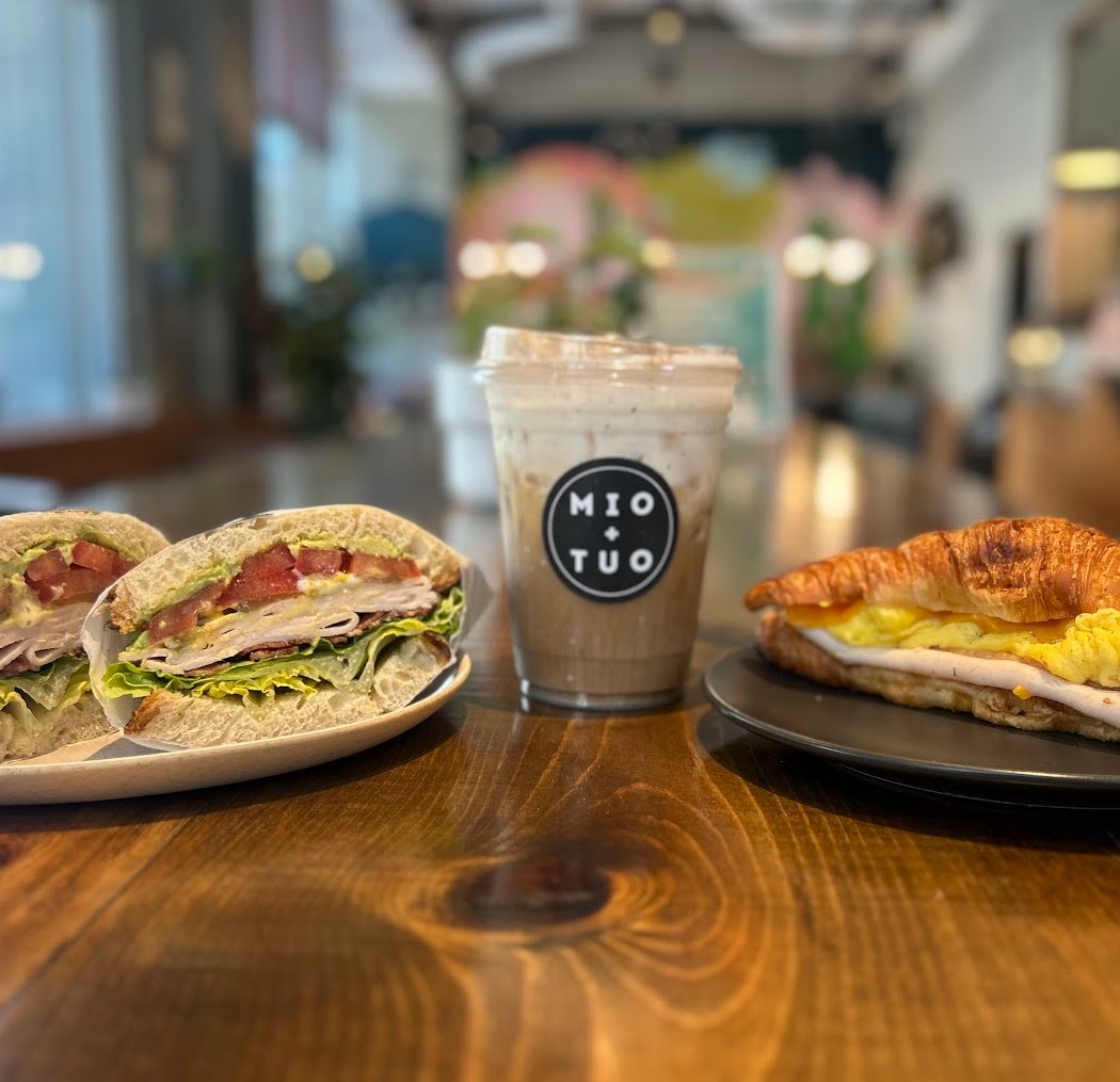 MIO + TUO cafe 1