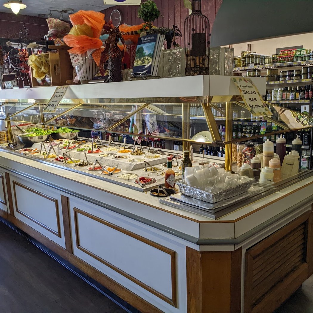 Zanotto's Family Market 2