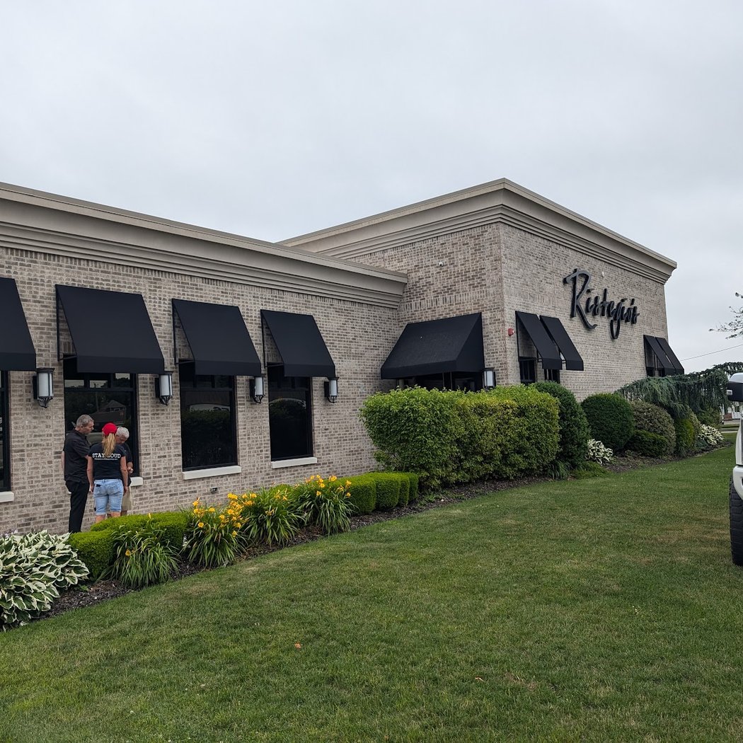 Ristegio's Restaurant & Lounge 3