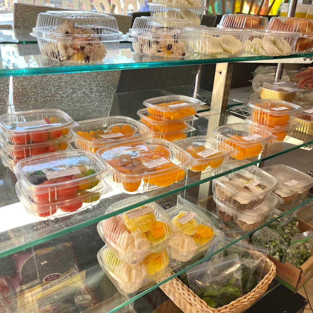 Roong Jing Jing Thai Specialty 1