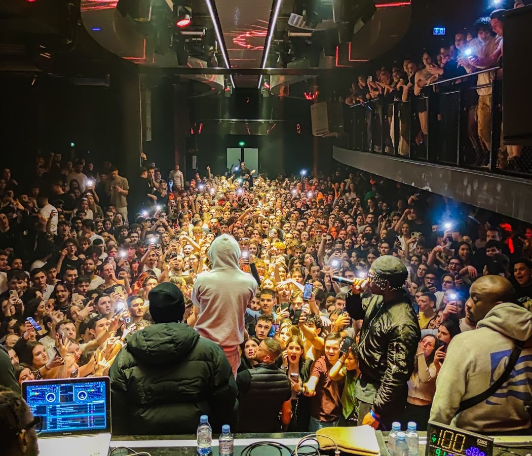 Azar Club 3