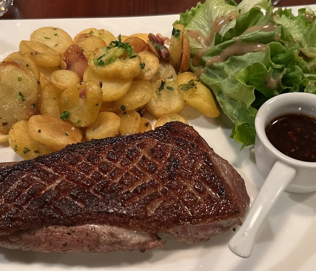 The Duck Barn Restaurant 1