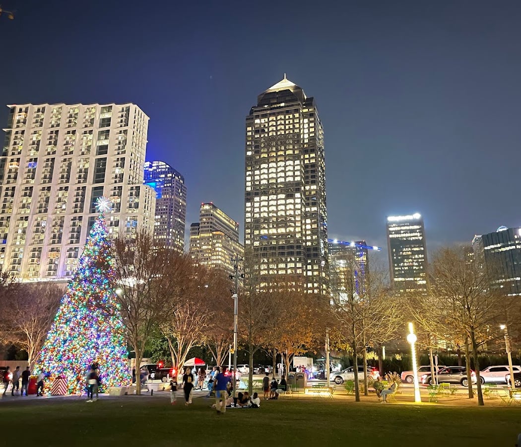 Klyde Warren Park 2