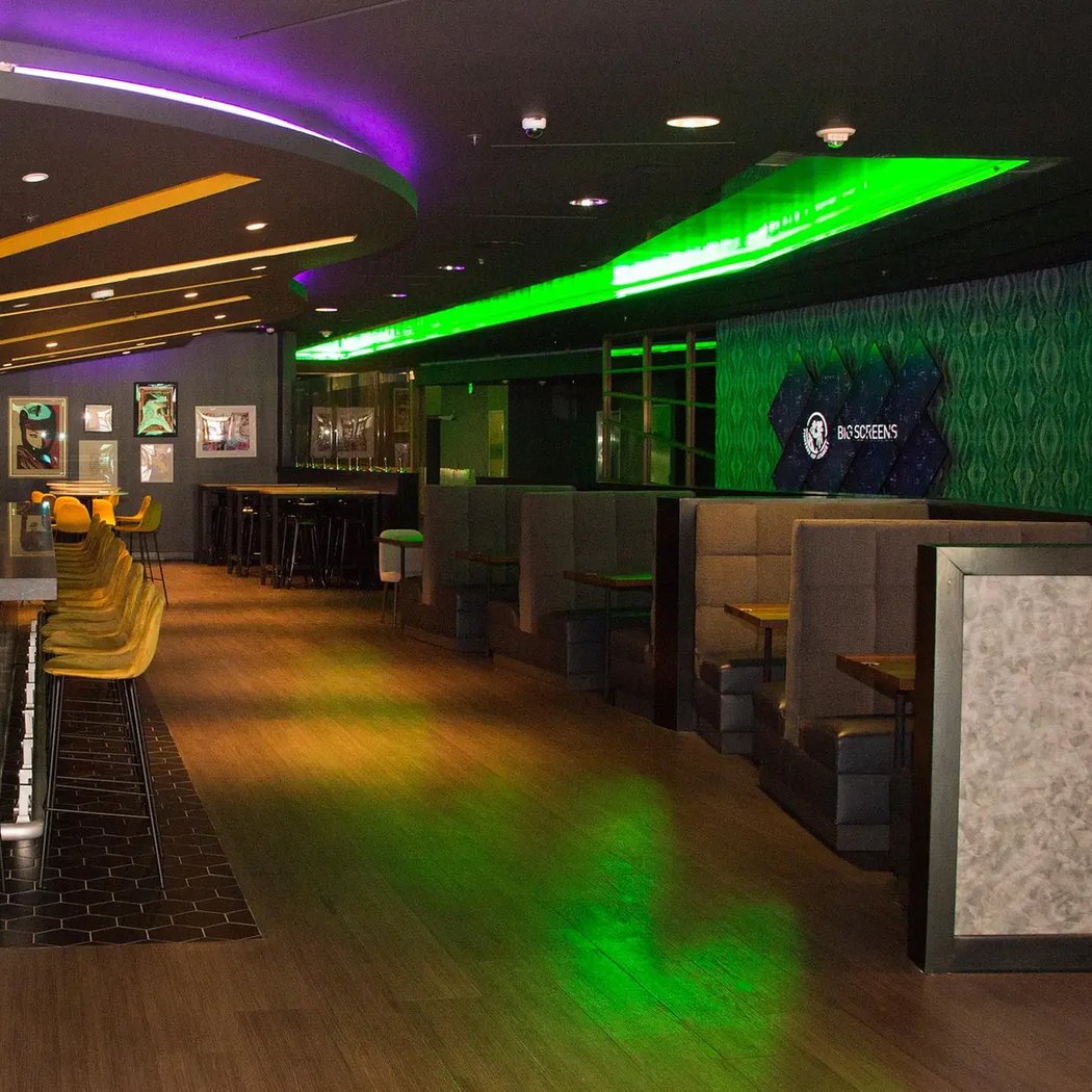 Mirabella’s Lounge 1