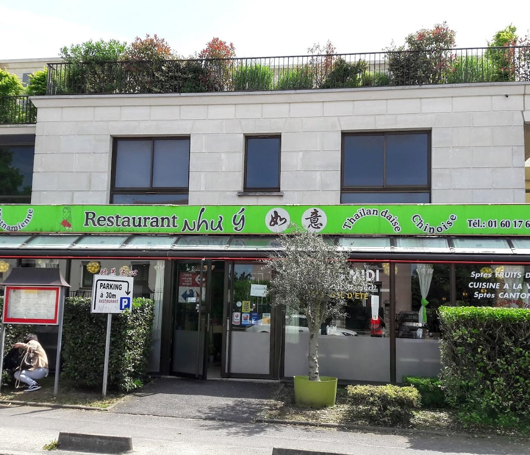 Nhu Y Restaurant 2