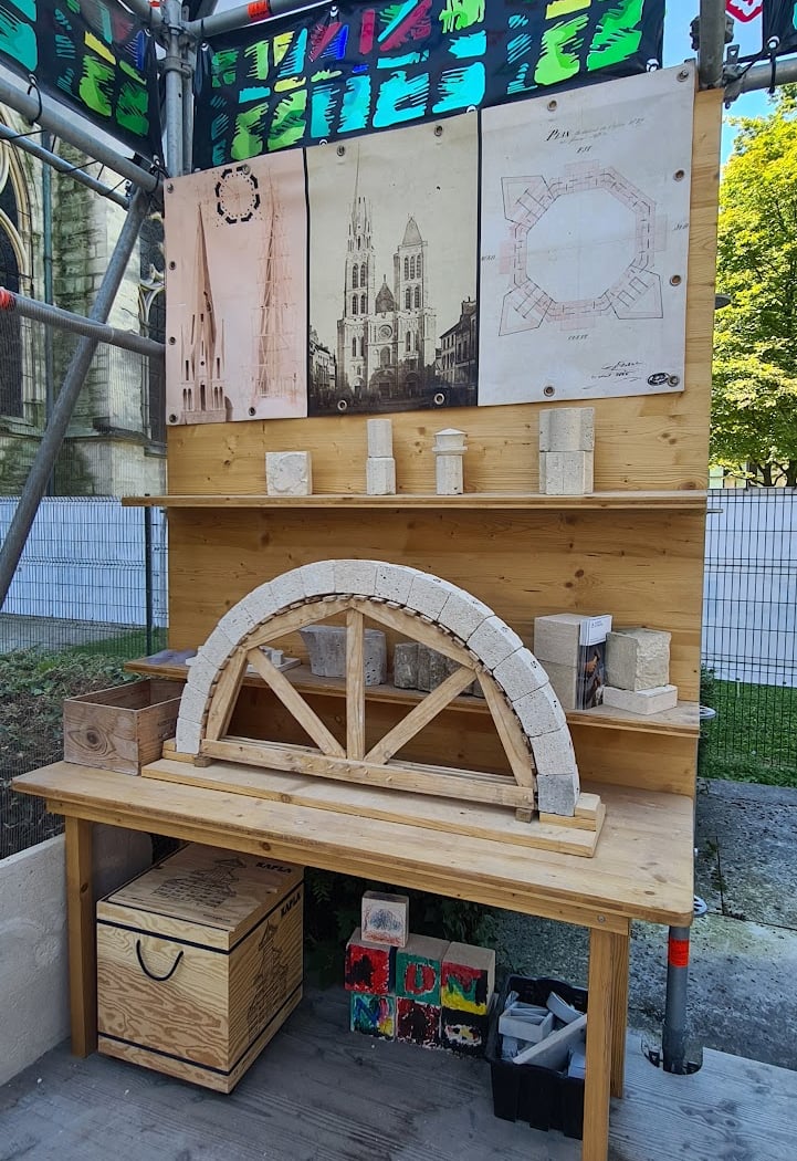 Chantier visitable du remontage de la flèche de la basilique 3
