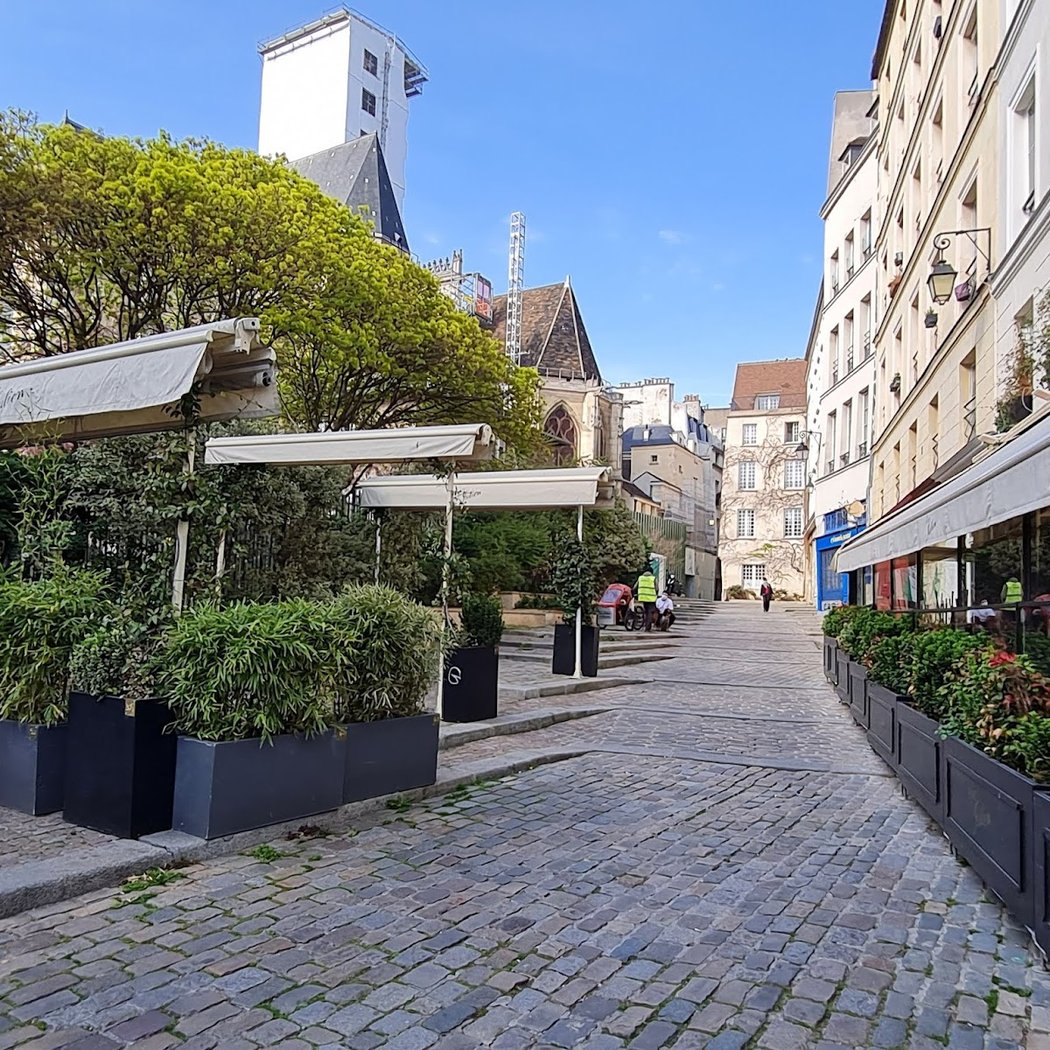 Rue des Barres 2