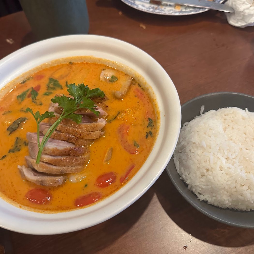 VeLa Brunch&Thai Restaurant 3