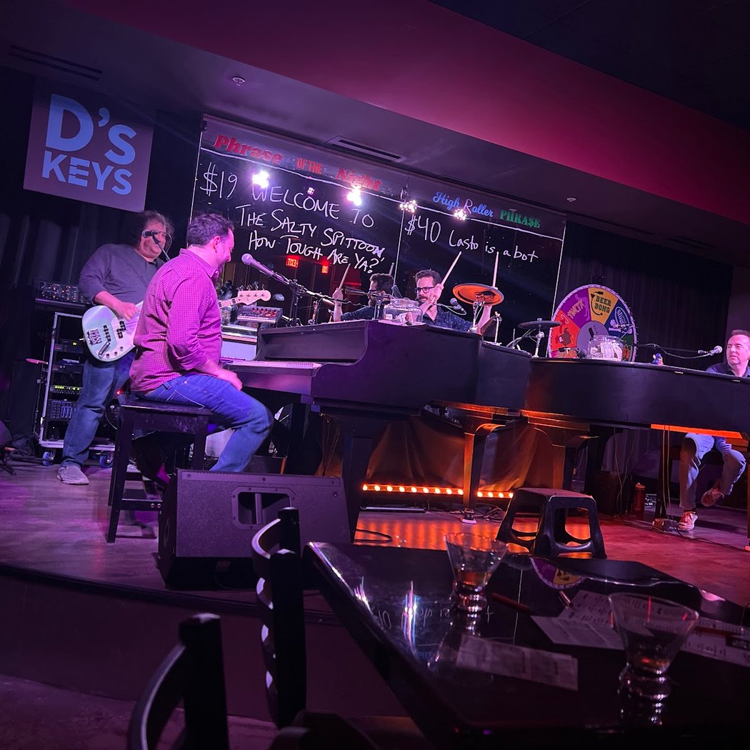 D's Keys Dueling Pianos & Sing Along Bar