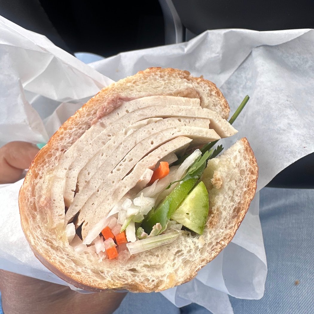 MaMa House Sandwiches & Deli 1