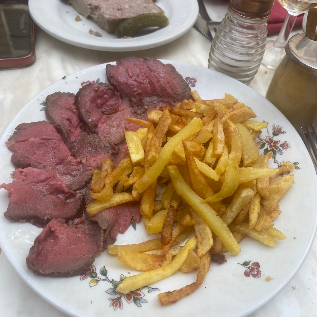 Au Petit Bar 1