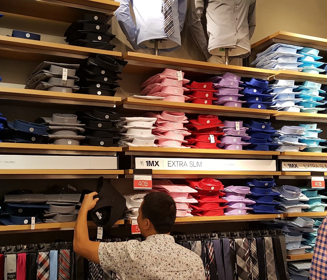 Express Factory Outlet 1