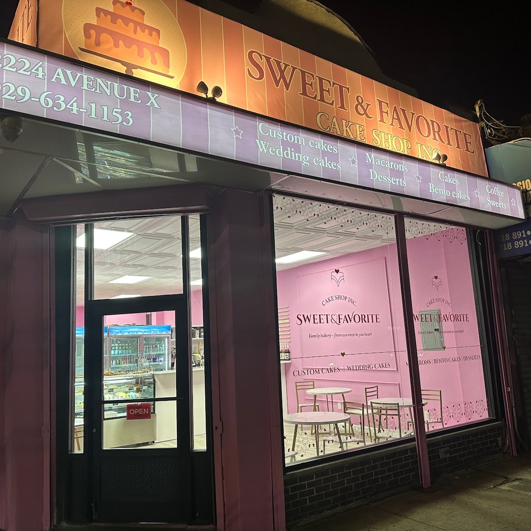 Sweet & Favorite Cake Shop 2
