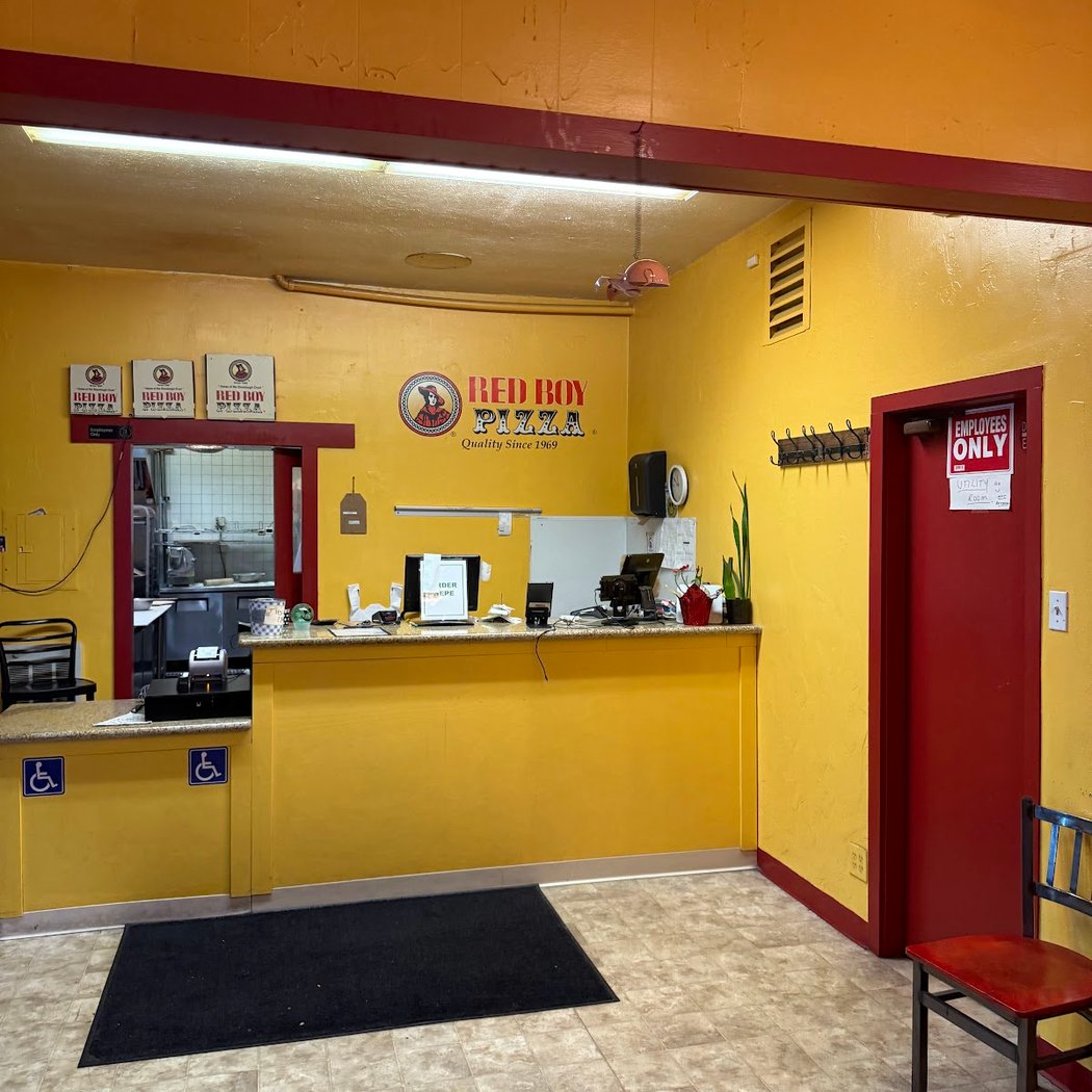 Red Boy Pizza 2