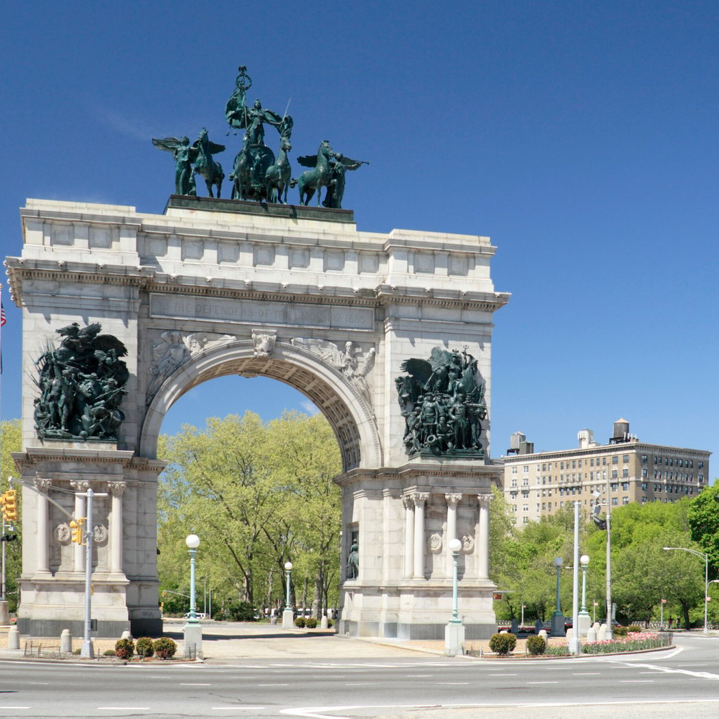 Soldiers and Sailors Memorial Arch 1