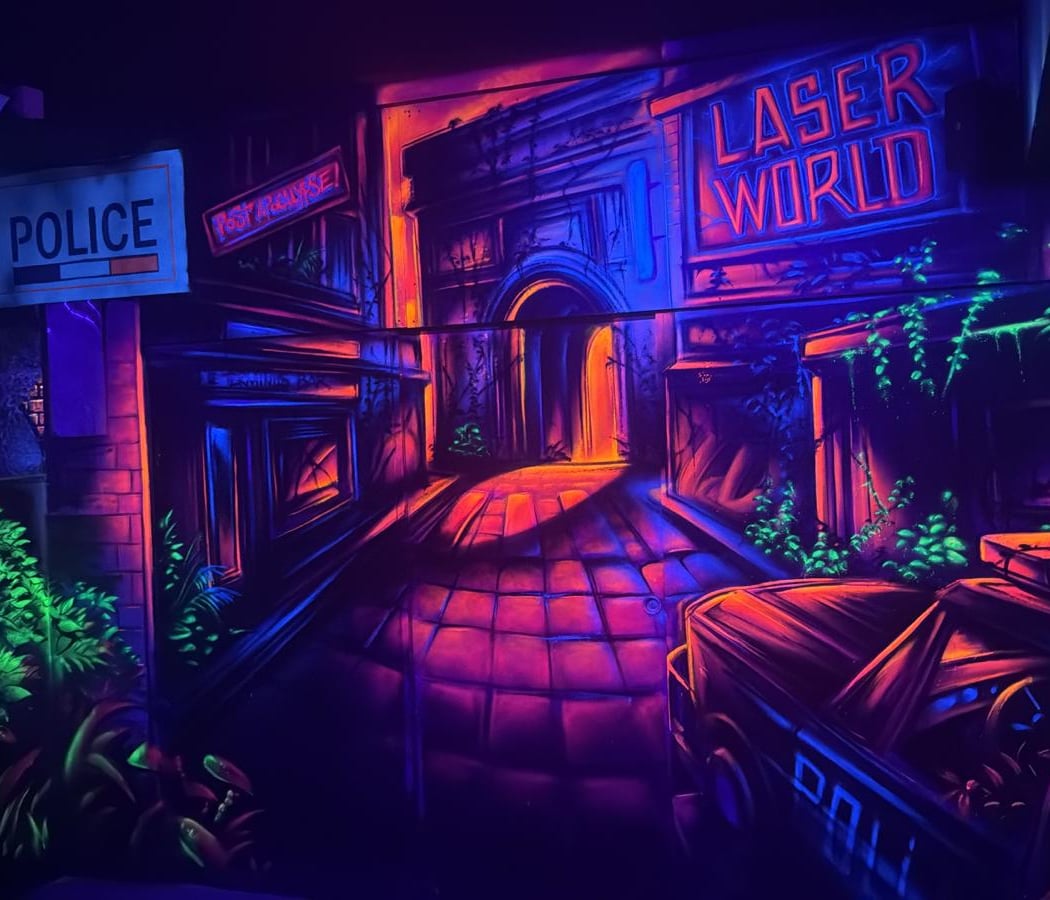 Laser World Paris 3