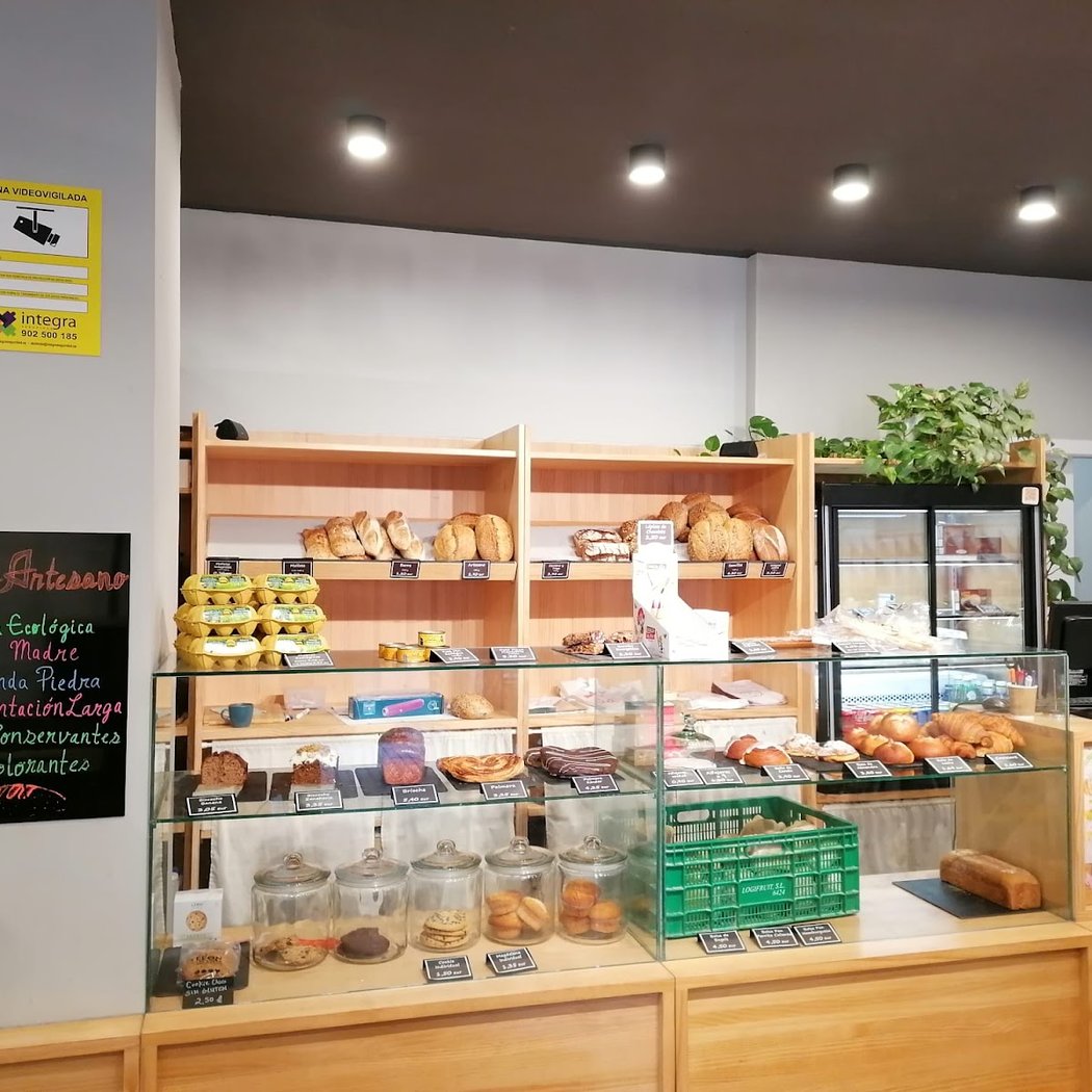 Panadería Y Cafetería Mehl 2