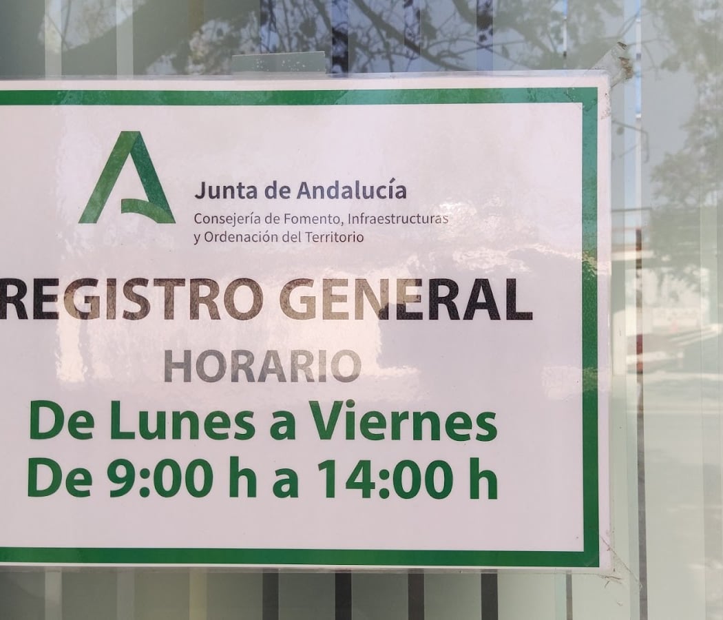 Concentración en defensa del transporte público 3