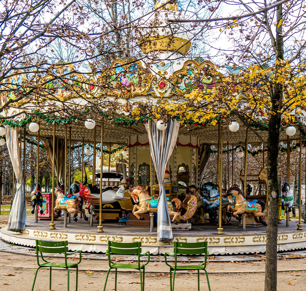 Le petit Carousel - Park ride 1