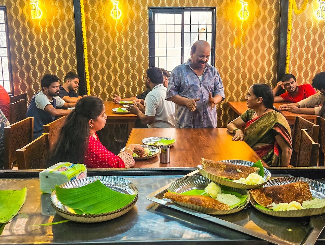 DVG Cafe - Davanagere Benne Dosa 3