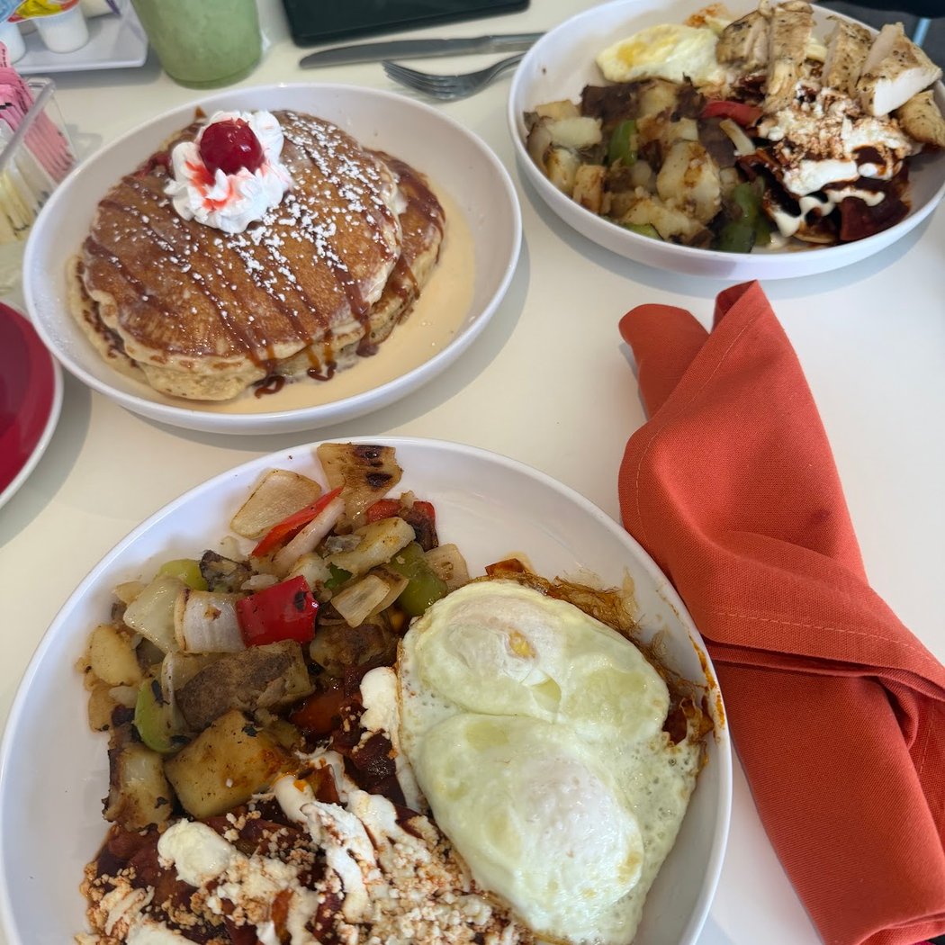 JJ’s Cafe 3