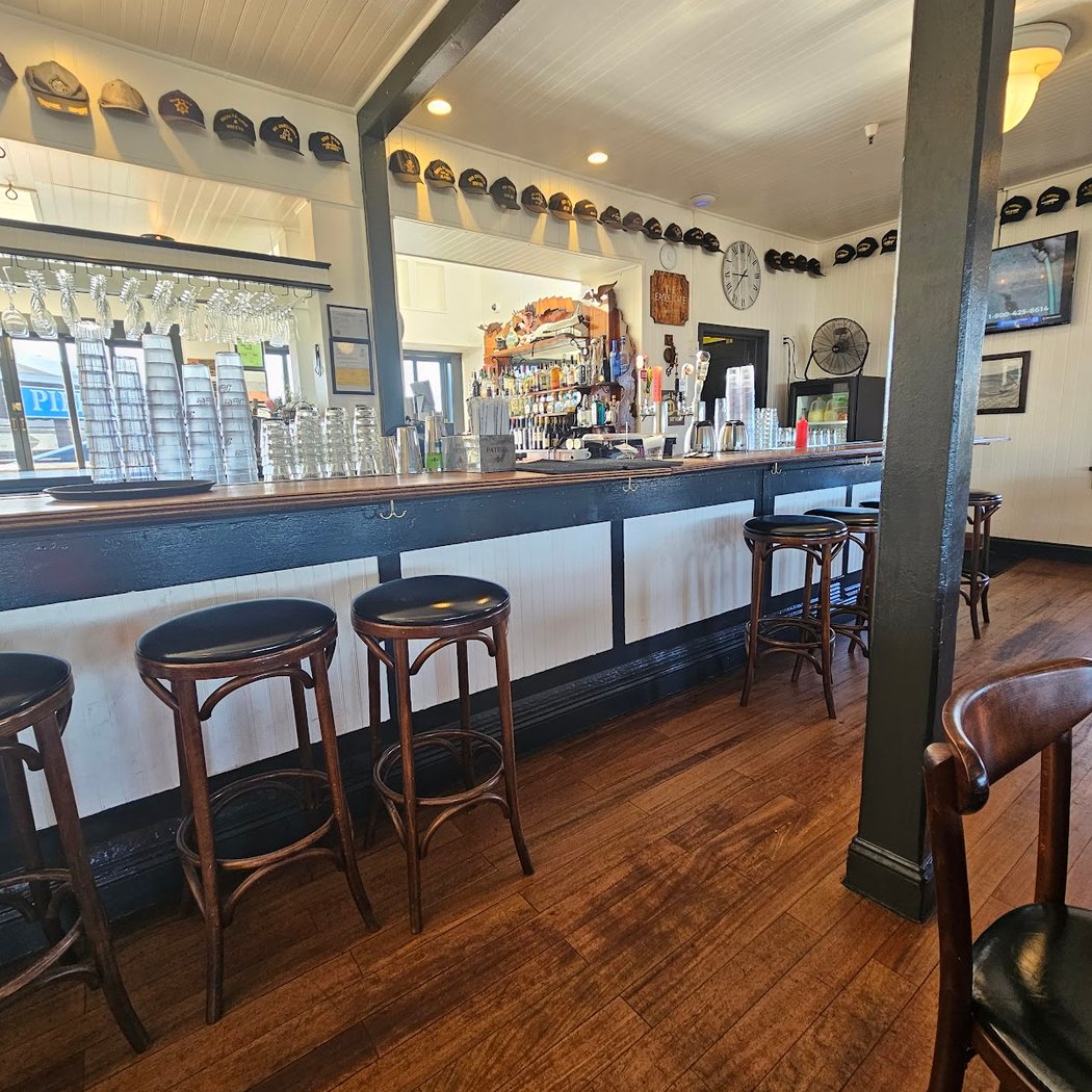 Eagle Cafe 4